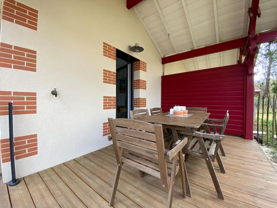 Maison Typee Arcachonnaise Avec Piscine Commune La Teste-de-Buch Exteriör bild